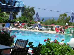 Гостиница Knossos  Панормос